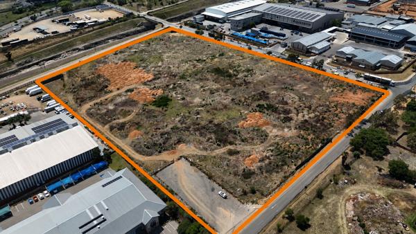 4.3 ha Land