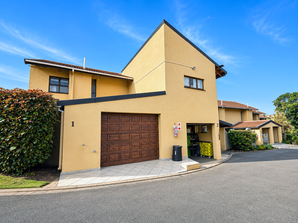 3 Bedroom Townhouse