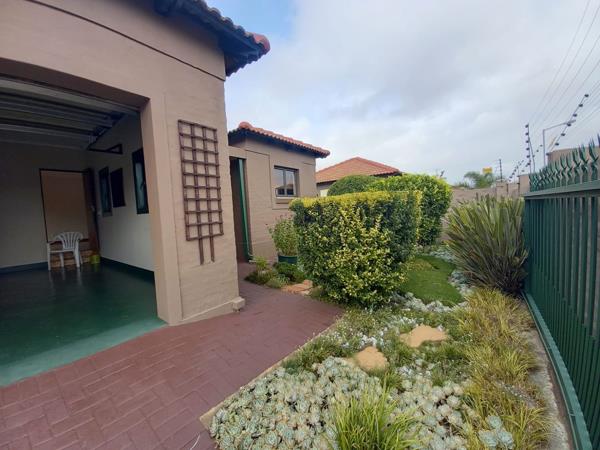 2 Bedroom House