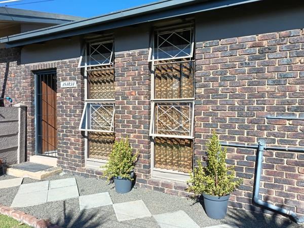 1 Bedroom Flat