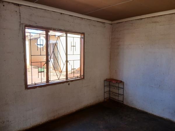 2 Bedroom House