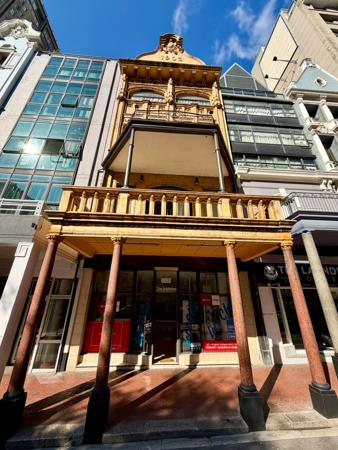 62 m² Retail Space