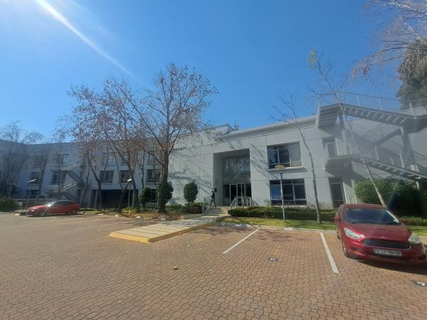 611 m² Commercial space
