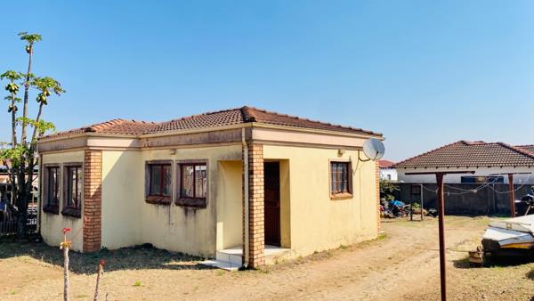 2 Bedroom House