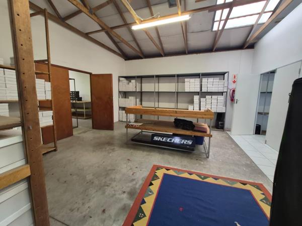 150 m² Office Space