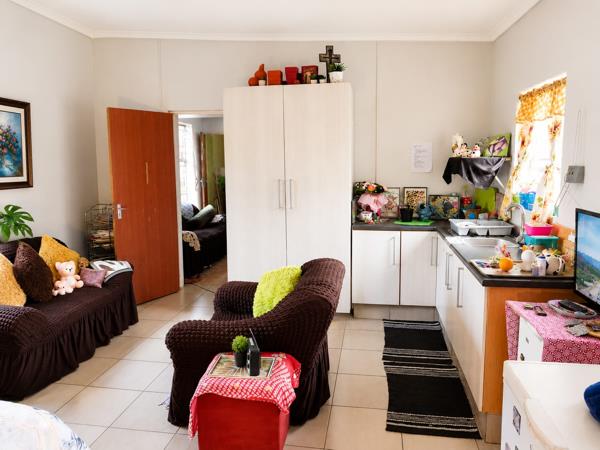 1.5 Bedroom Flat