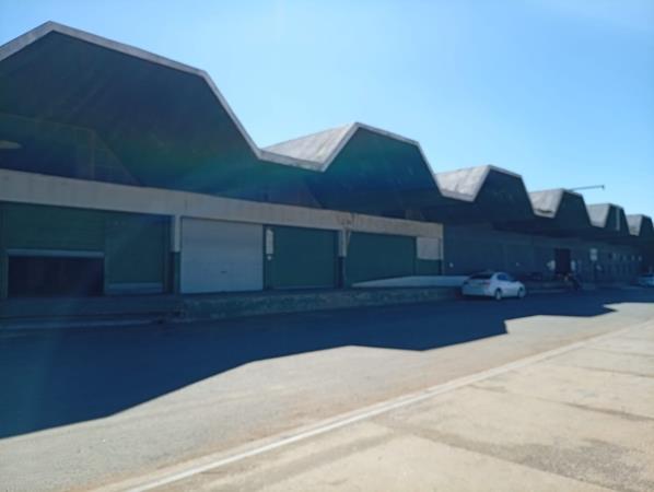 240 000 m² Industrial space