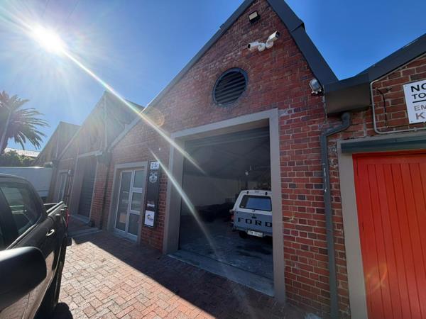 313 m² Industrial space