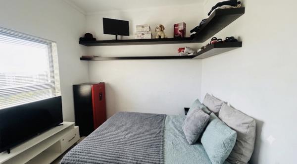 2 Bedroom Flat