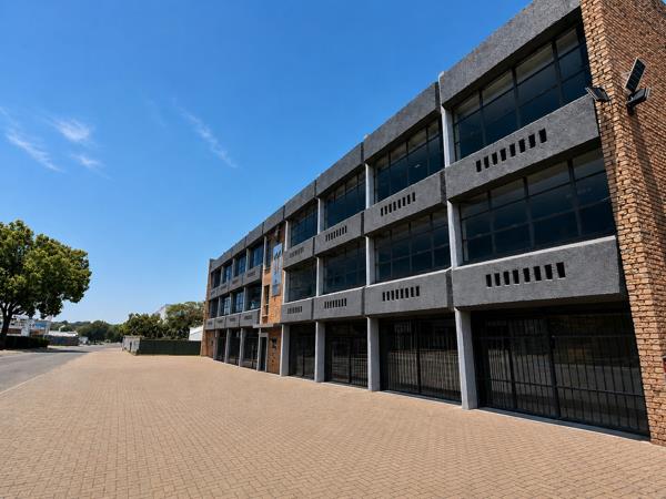 3 720 m² Industrial space