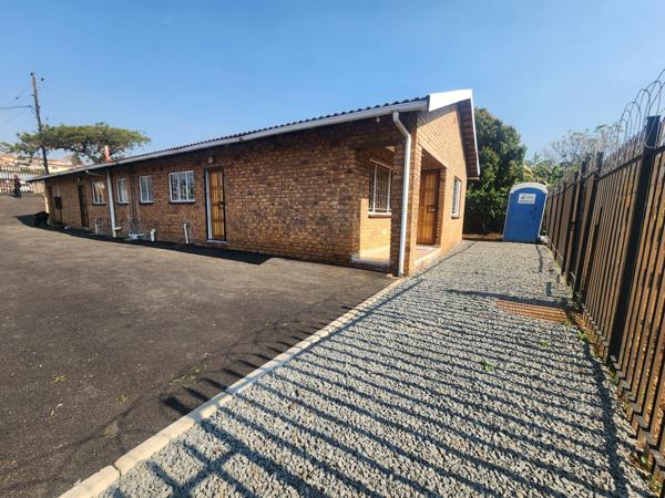 6 Bedroom House