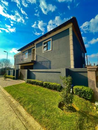 12 Bedroom House