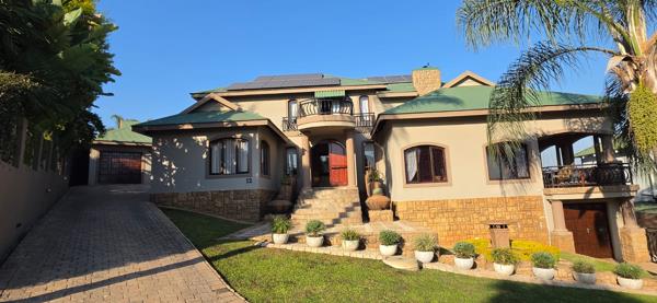 6 Bedroom House
