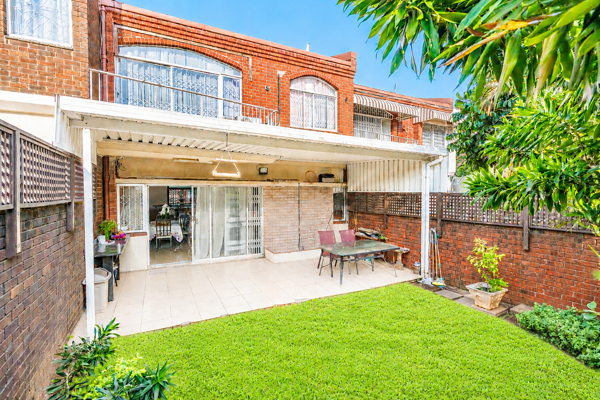 4 Bedroom Townhouse