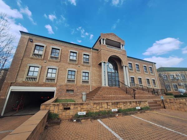 1 500 m² Office Space