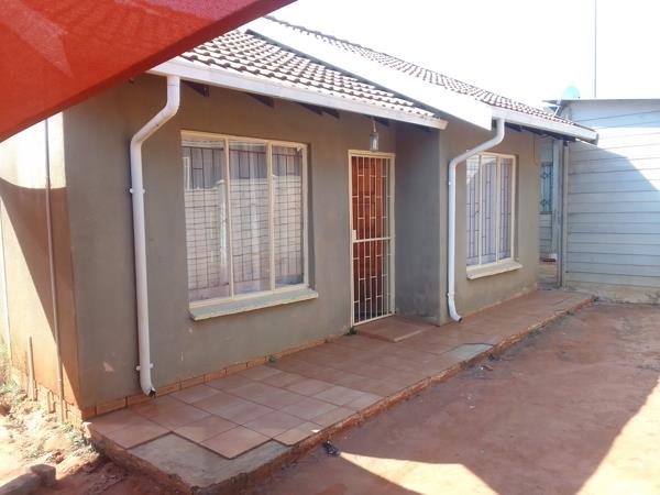 2 Bedroom House