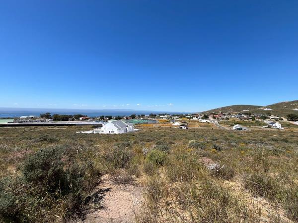843 m² Land