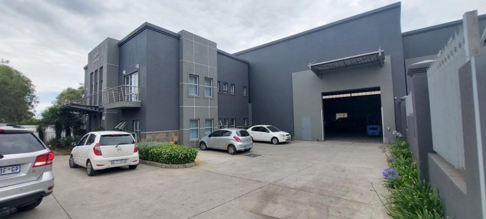 1 551 m² Industrial space