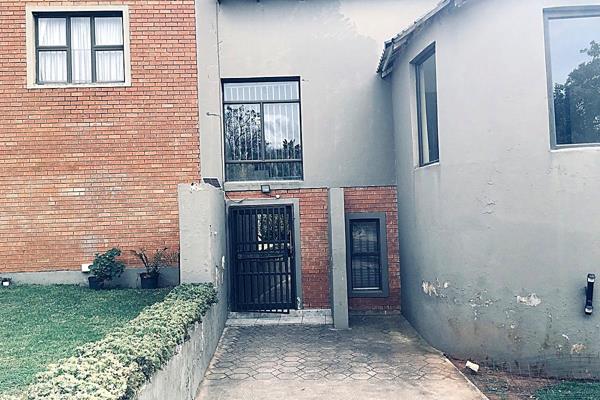 8 Bedroom House