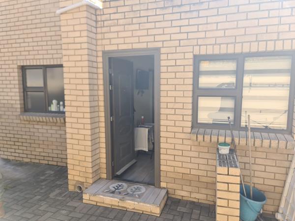 1 Bedroom Garden Cottage