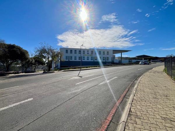 2 194 m² Office Space