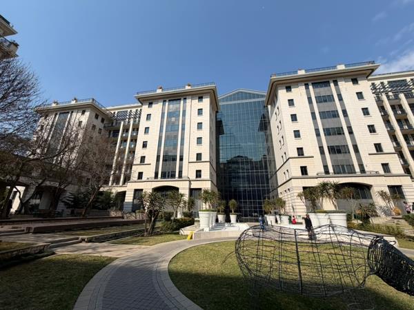 116 m² Commercial space