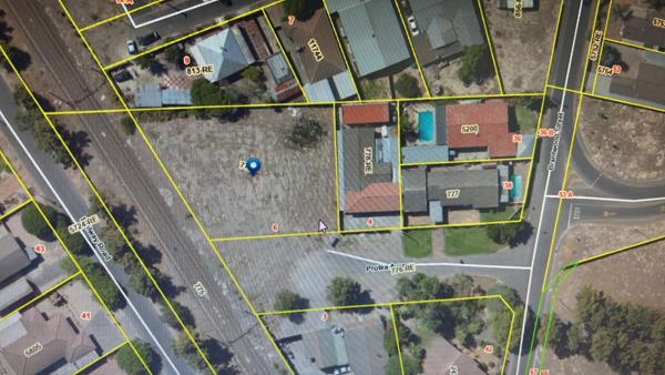 1 252 m² Land