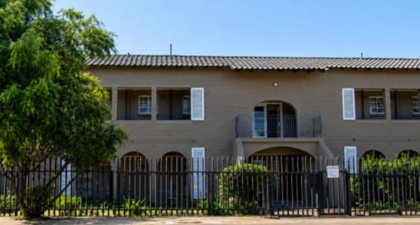 1 Bedroom House