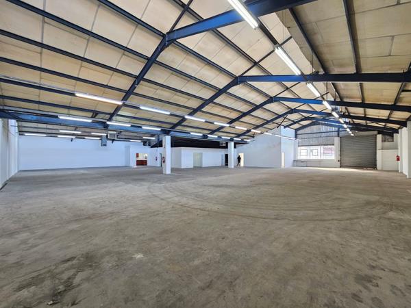 925 m² Industrial space