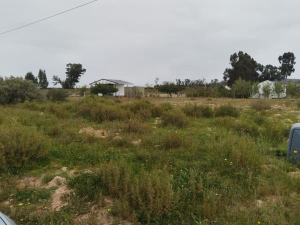 743 m² Land