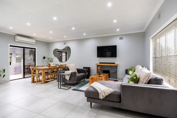 5 Bedroom House