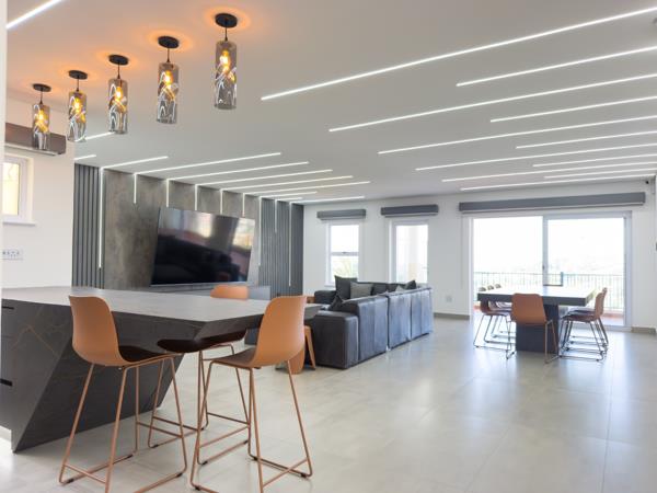 4 Bedroom Apartment