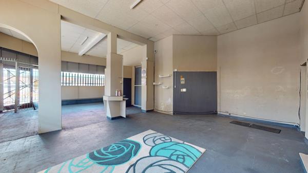 248 m² Commercial space