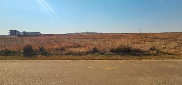 961 m² Land