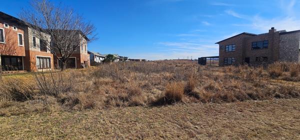 865 m² Land