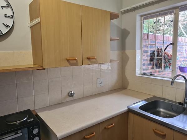 1 Bedroom House