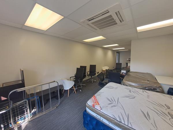 70 m² Commercial space