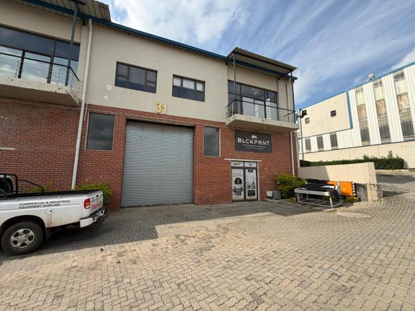 375 m² Industrial space