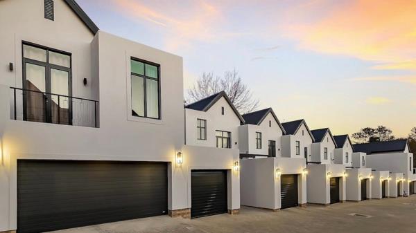 3 Bedroom Townhouse