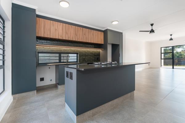 4 Bedroom Townhouse