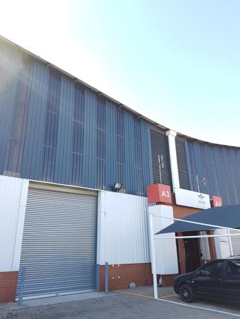 284 m² Industrial space
