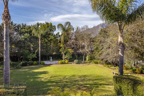 1 154 m² Land