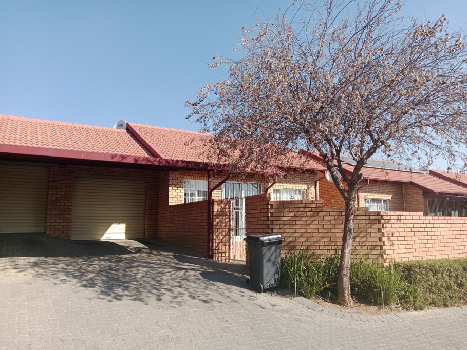 2 Bedroom Townhouse
