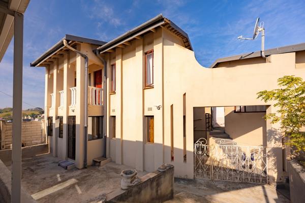 6 Bedroom House