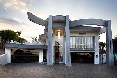5 Bedroom House
