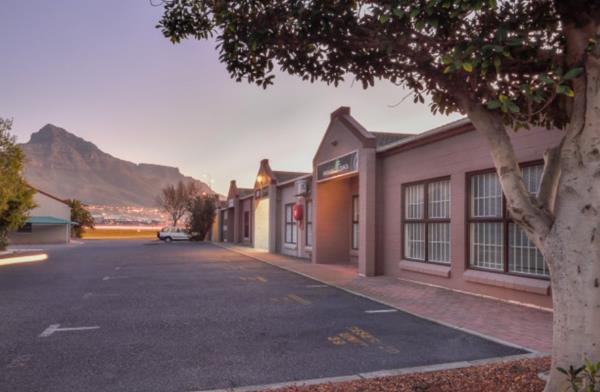 236 m² Commercial space