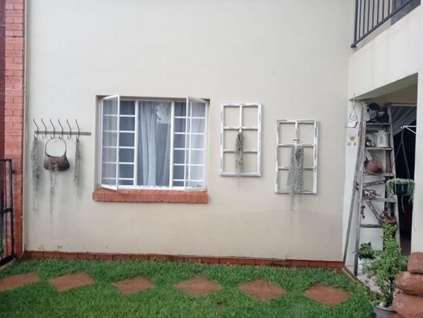 2 Bedroom Townhouse