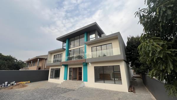 12 Bedroom House
