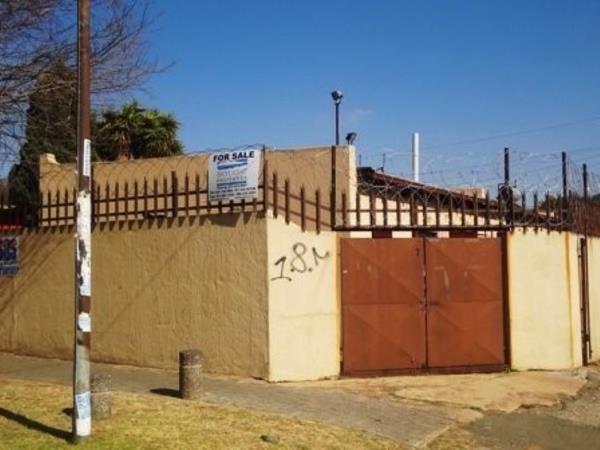 2 Bedroom House