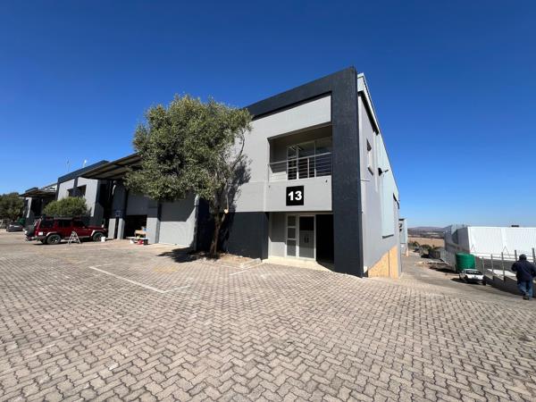 304 m² Industrial space